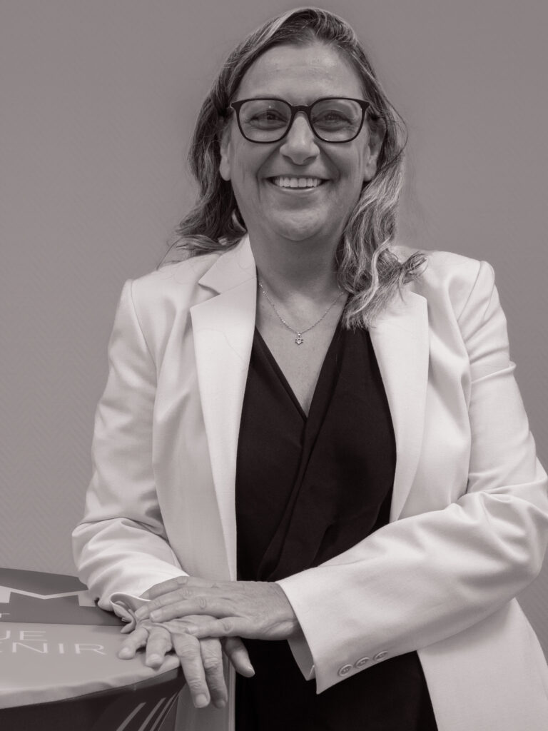 10102025 DSC 2740 1 sylvie ui (1)